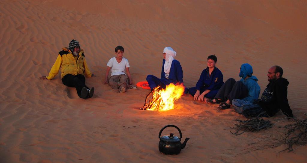 Camp Sahara Holidays M'Hamid Exterior foto